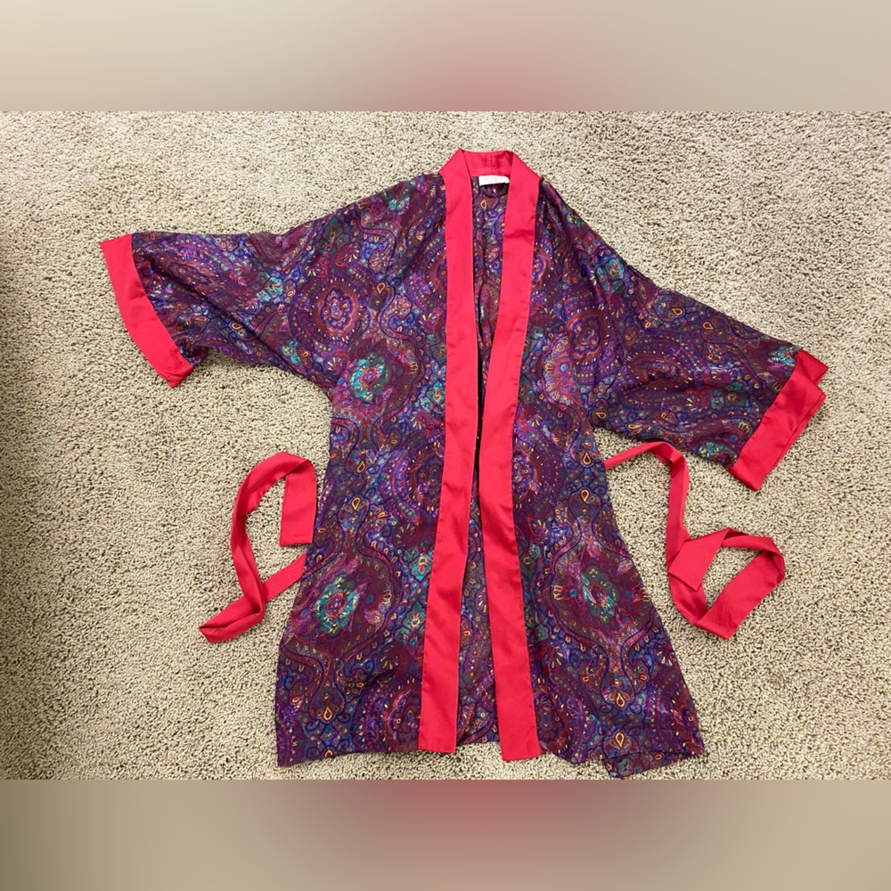 VTG Victorias Secret Gold Label Red & Purple Floral Robe One Size